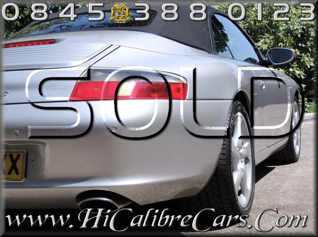 Porsche 911 Carrera 4 Cabriolet 2003